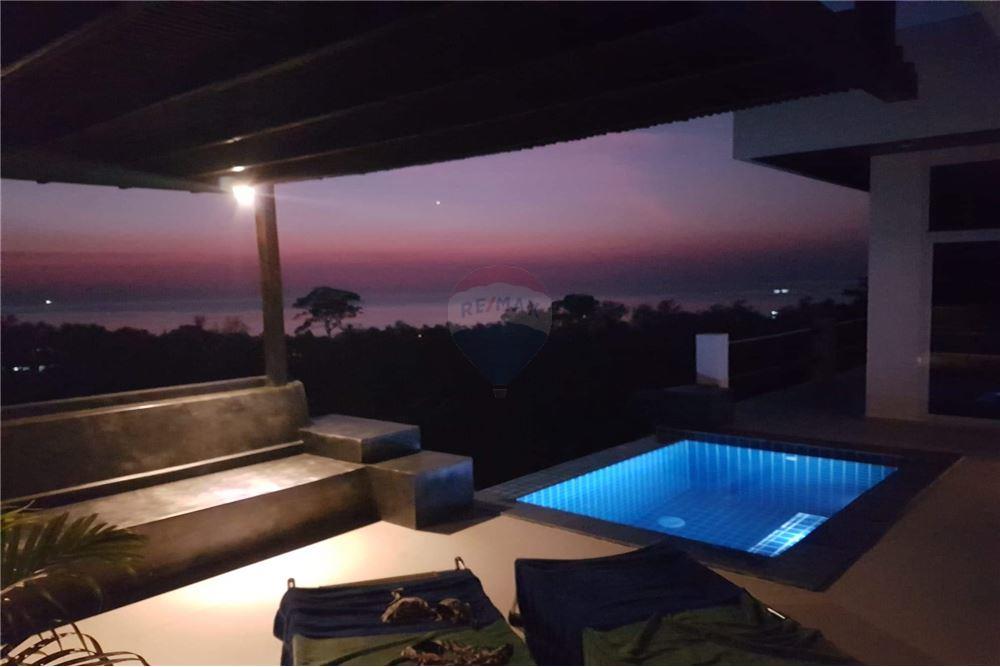 Mango Bay Koh Tao Land and house for sale second hand